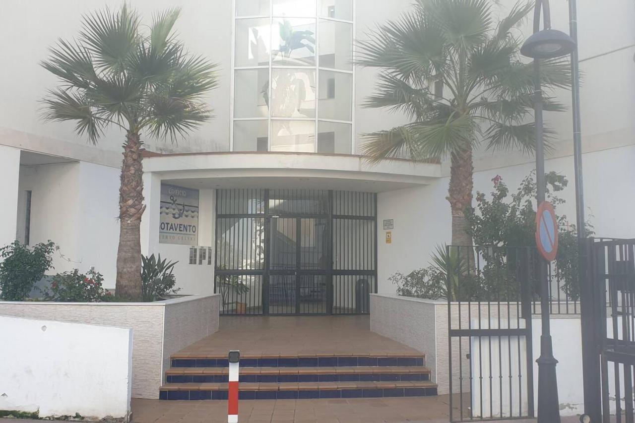 Piso Sevilla Gelves Bagian luar foto